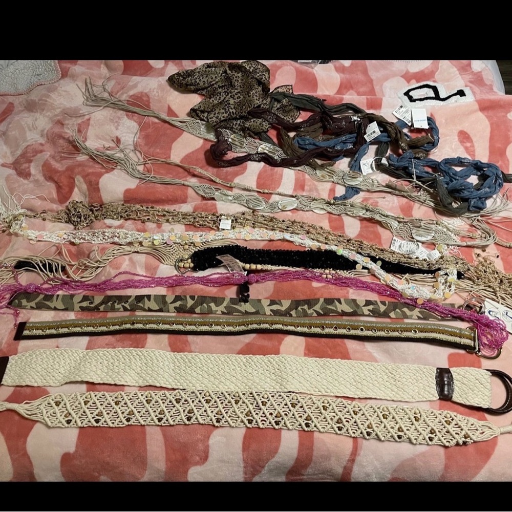 Huge Vintage Limited Too, Gap, Aeropostale Belt Bundle